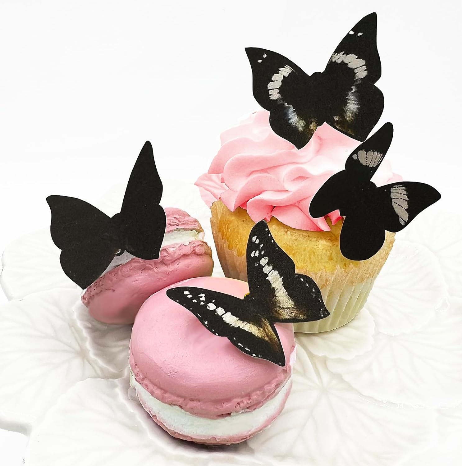 Edible Butterfly Cake Toppers – Small Size – Set of 24